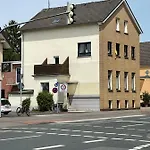 Schoenes Einfaches Zentrales In