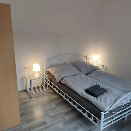 Schoenes Einfaches Zentrales In Homestay *